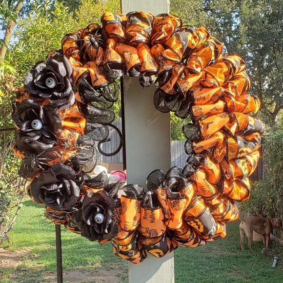 Other - Halloween wreath